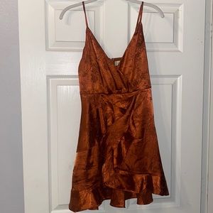 size medium satin mini dress
